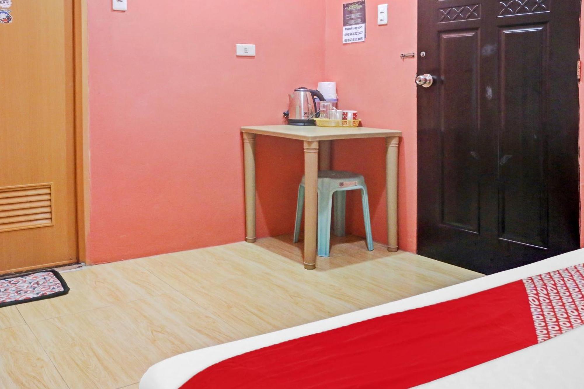 Hotel Solanos Transient House Pasay Exteriér fotografie