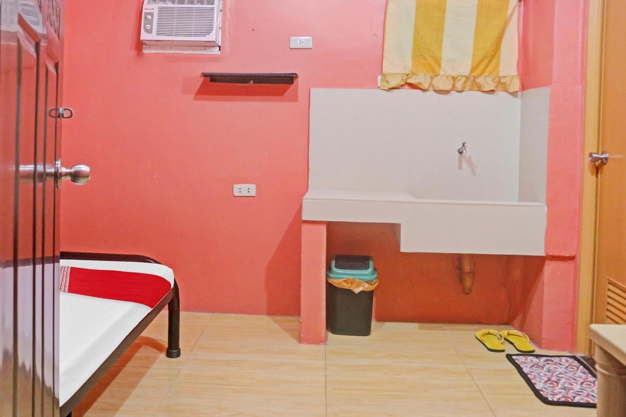Hotel Solanos Transient House Pasay Exteriér fotografie