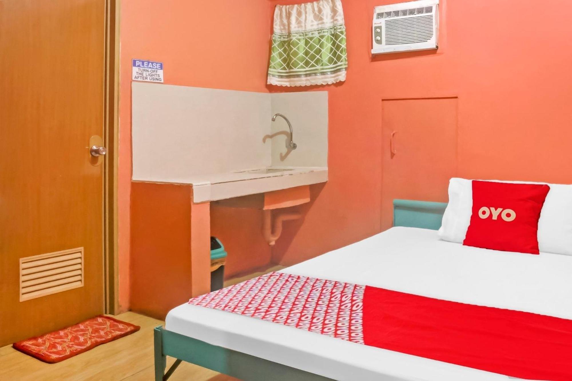 Hotel Solanos Transient House Pasay Exteriér fotografie